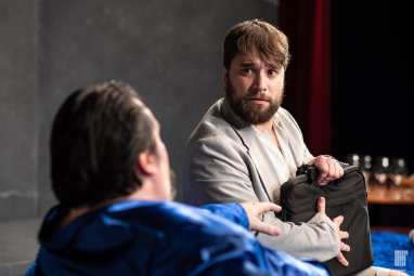 Blbec k večeři v Třinci | zájezd Divadla Mír